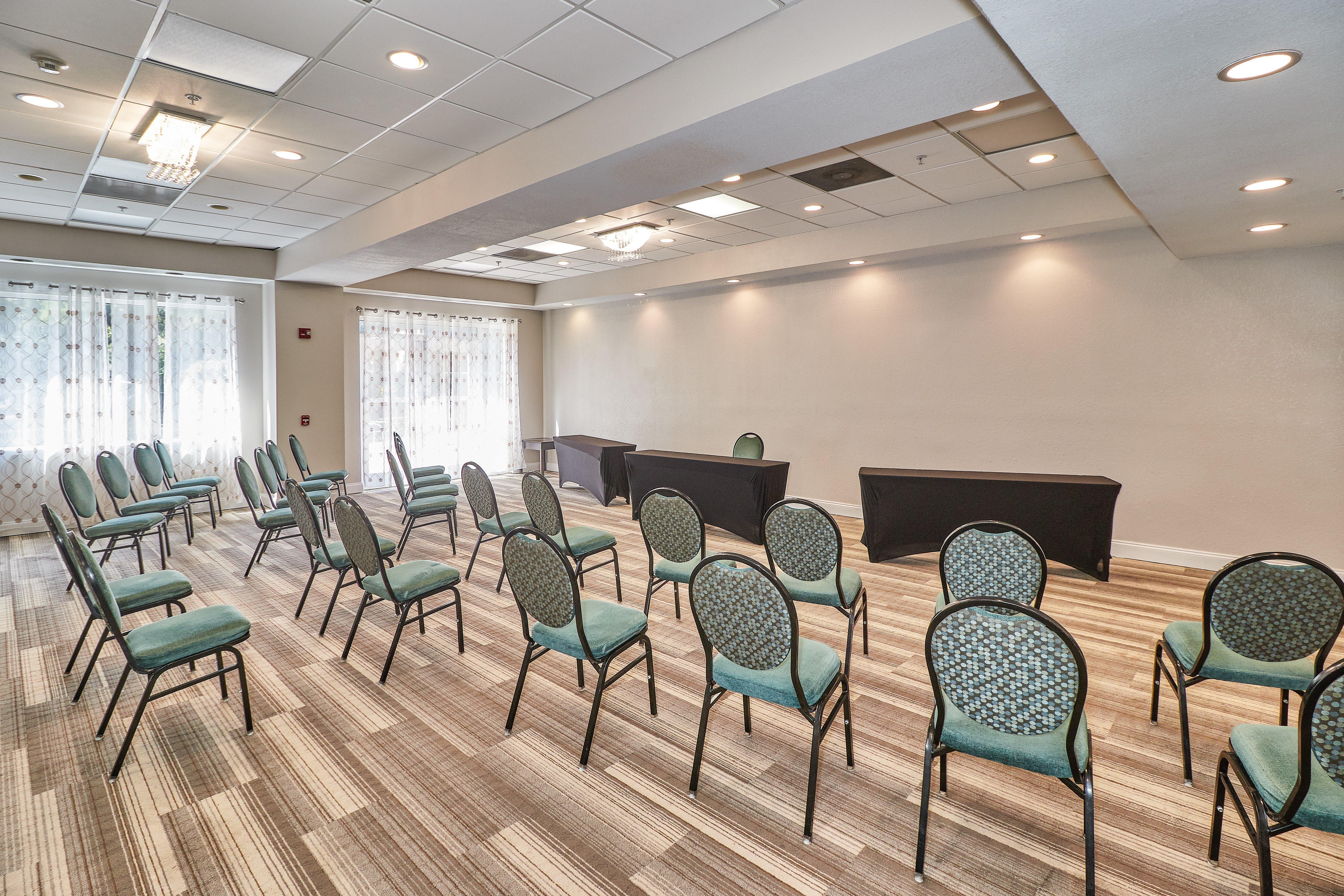 Holiday Inn Express Hotel & Suites Clearwater Us 19 North By Ihg Extérieur photo