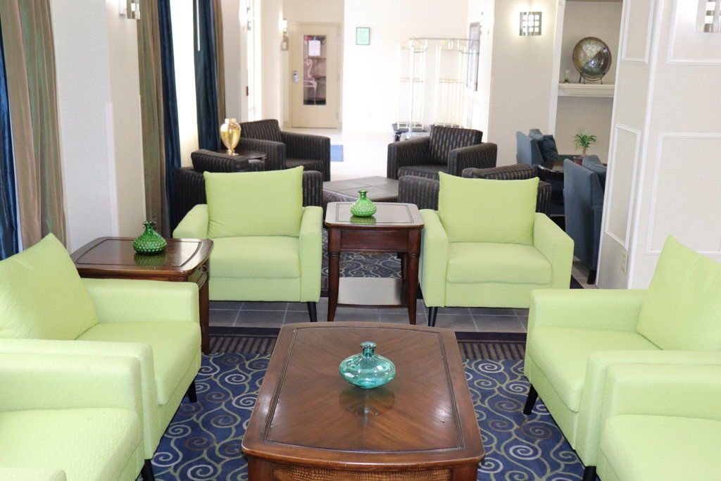 Holiday Inn Express Hotel & Suites Clearwater Us 19 North By Ihg Extérieur photo