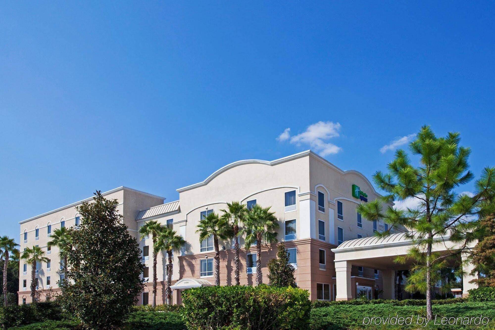 Holiday Inn Express Hotel & Suites Clearwater Us 19 North By Ihg Extérieur photo